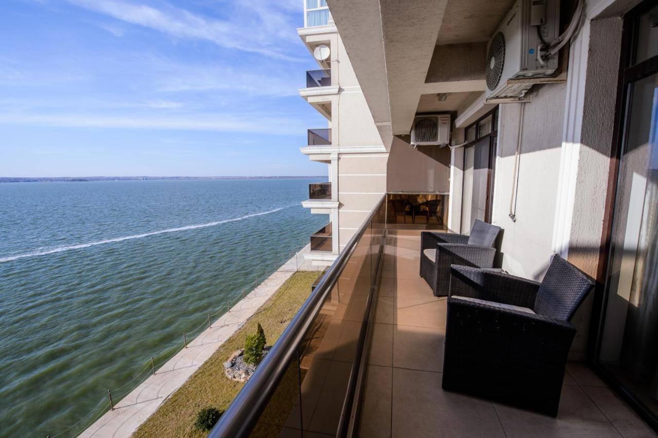 Lake Apartments Solid Mamaia Exteriör bild